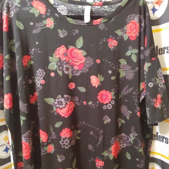 LuLaRoe Tops - NWOT large Irma tunic from LulaRoe LuLaRoe Tops - NWOT large Irma tunic from LulaRoe
